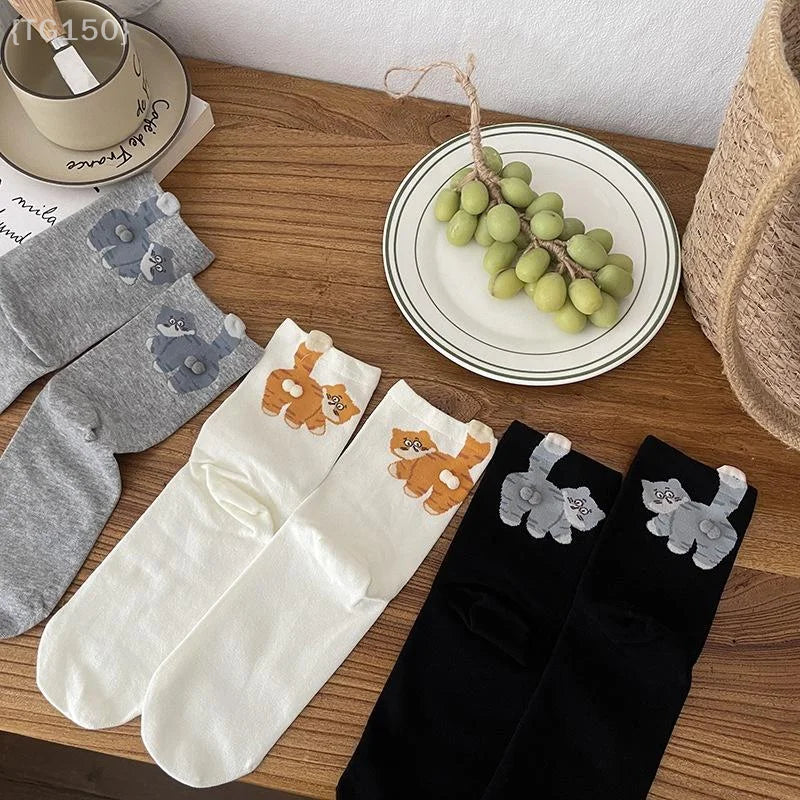 【N】 1 Pair Cartoon Cat Ladies Cotton Socks, Breathable and Comfortable for All Seasons  {ZYAT-1}