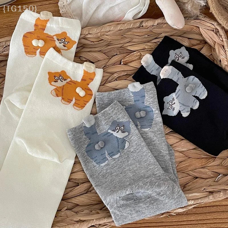 【N】 1 Pair Cartoon Cat Ladies Cotton Socks, Breathable and Comfortable for All Seasons  {ZYAT-1}